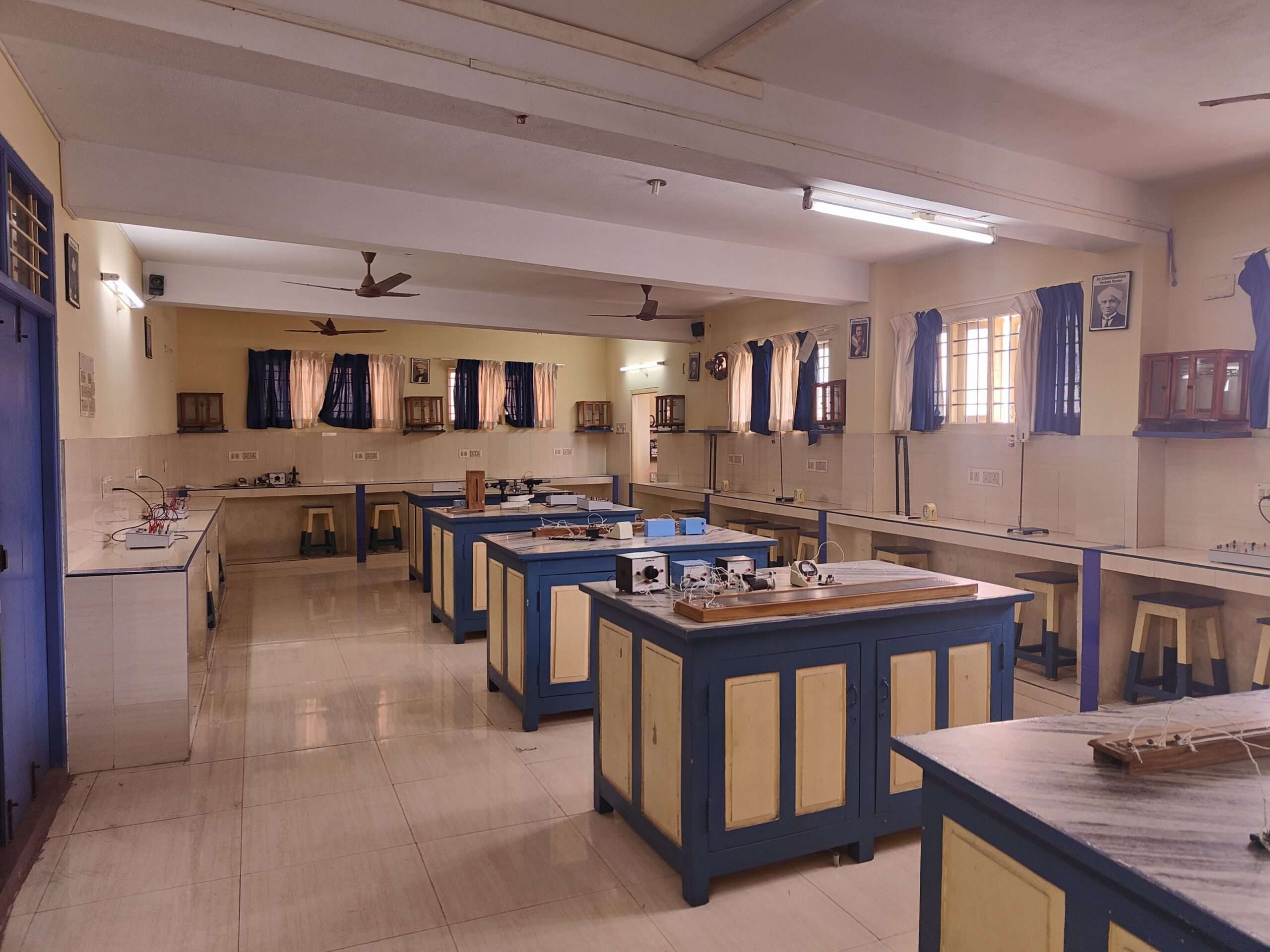 New Pune Public School